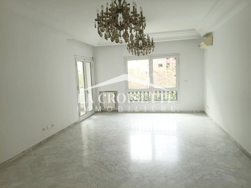 Appartement S+3 à La Marsa